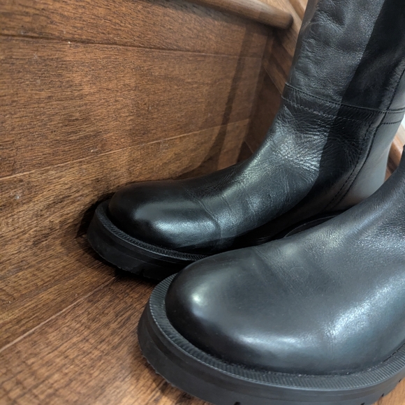 Women's Zara Black vegan Leather Low Heel Knee High Boots SZ 41 pull-on fit. - Picture 10 of 12